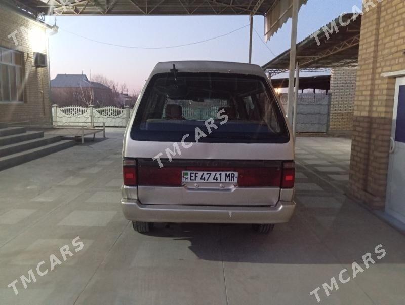 Toyota Town Ace 1991 - 30 000 TMT - Мары - img 4