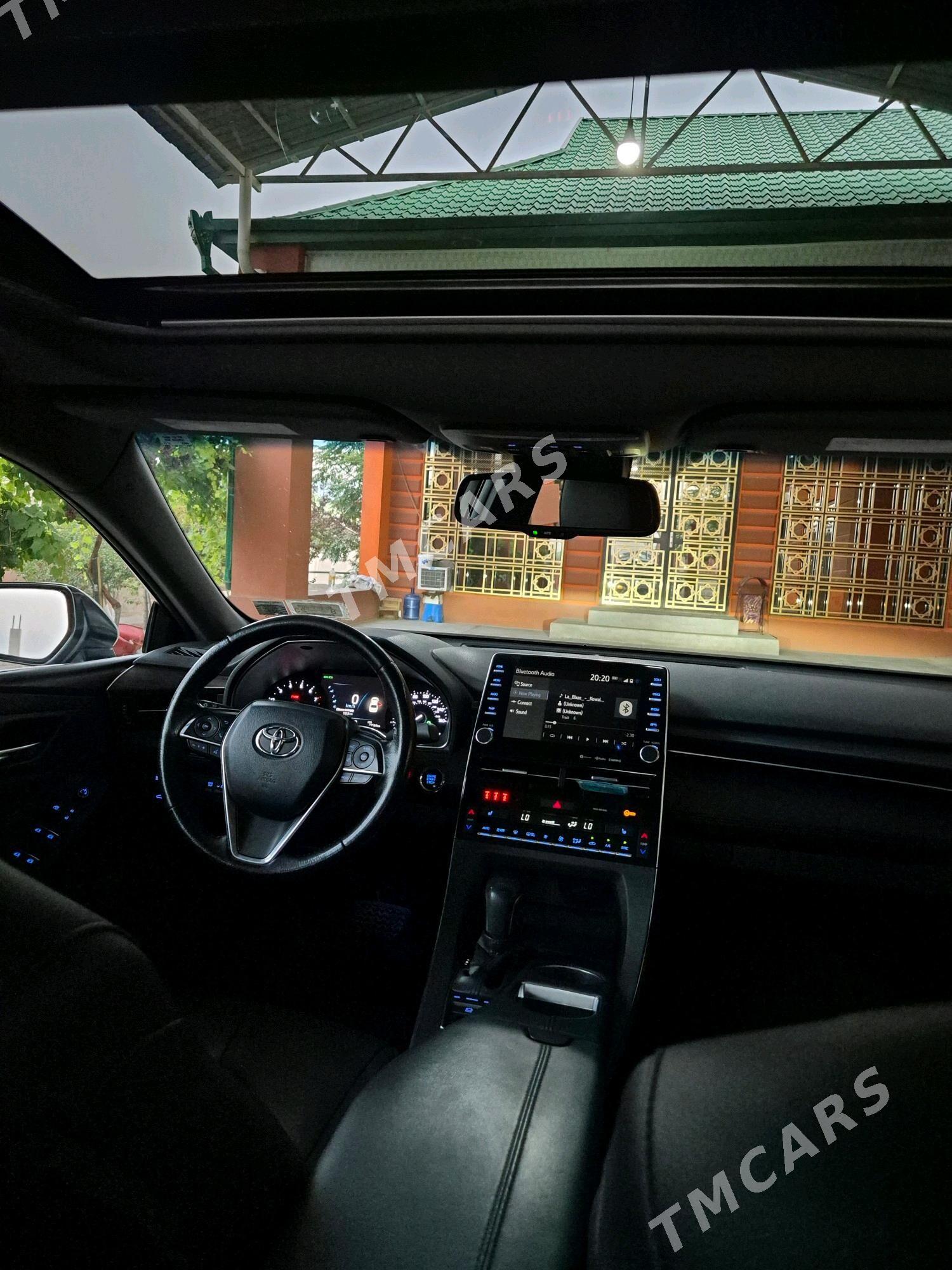Toyota Avalon 2019 - 440 000 TMT - Büzmeýin - img 9