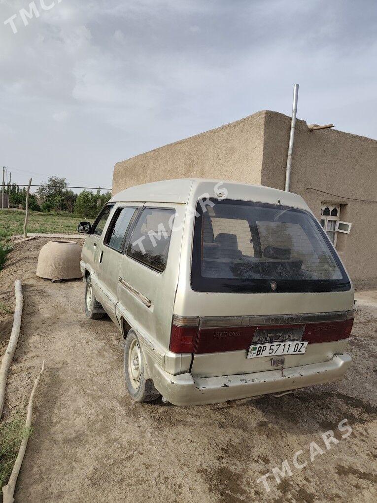 Toyota Town Ace 1991 - 12 000 TMT - Гороглы (Тагта) - img 5