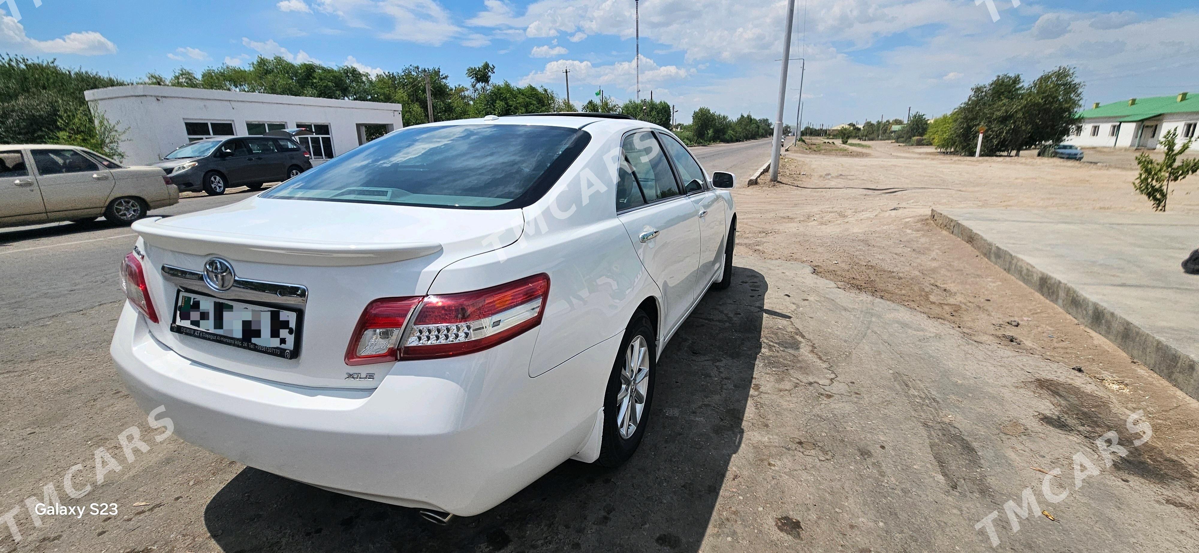 Toyota Camry 2010 - 239 000 TMT - Köneürgenç - img 6