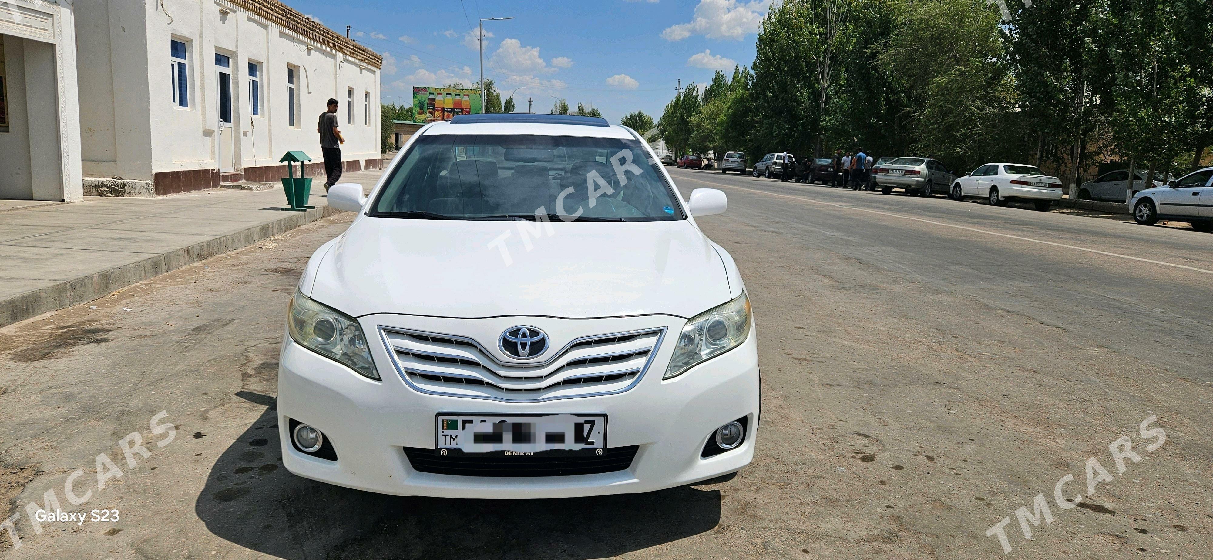 Toyota Camry 2010 - 239 000 TMT - Köneürgenç - img 7