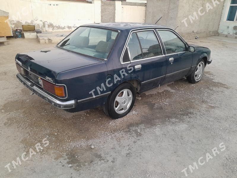 Opel Omega 1989 - 8 000 TMT - Балканабат - img 4