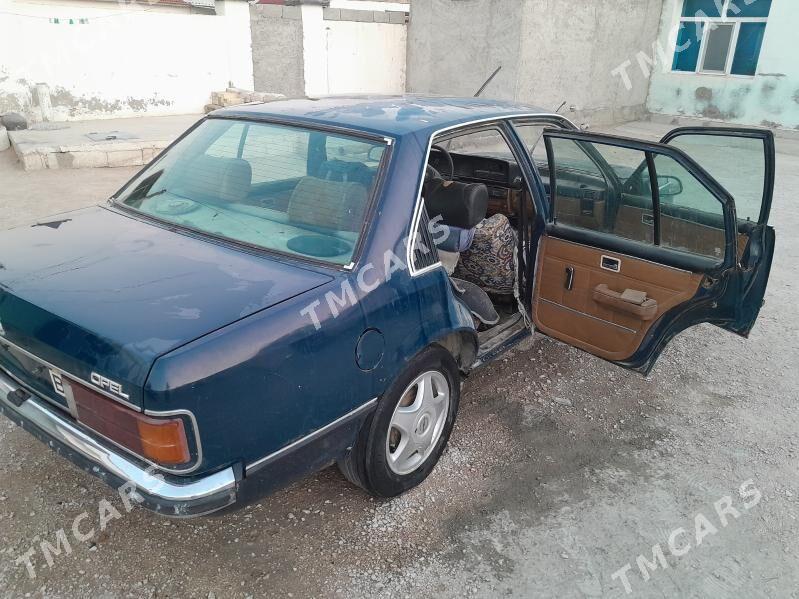 Opel Omega 1989 - 8 000 TMT - Балканабат - img 2