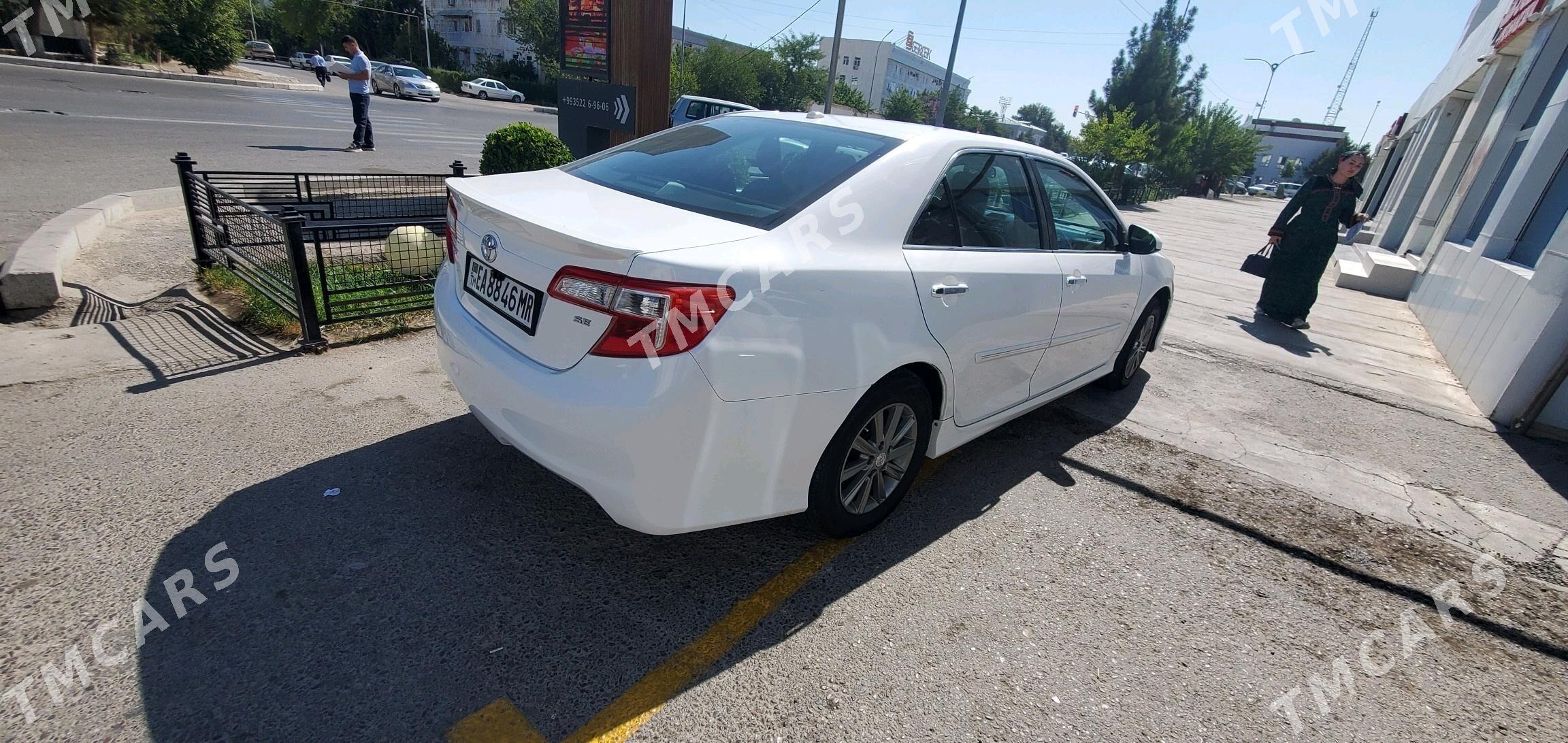 Toyota Camry 2013 - 220 000 TMT - Мары - img 2