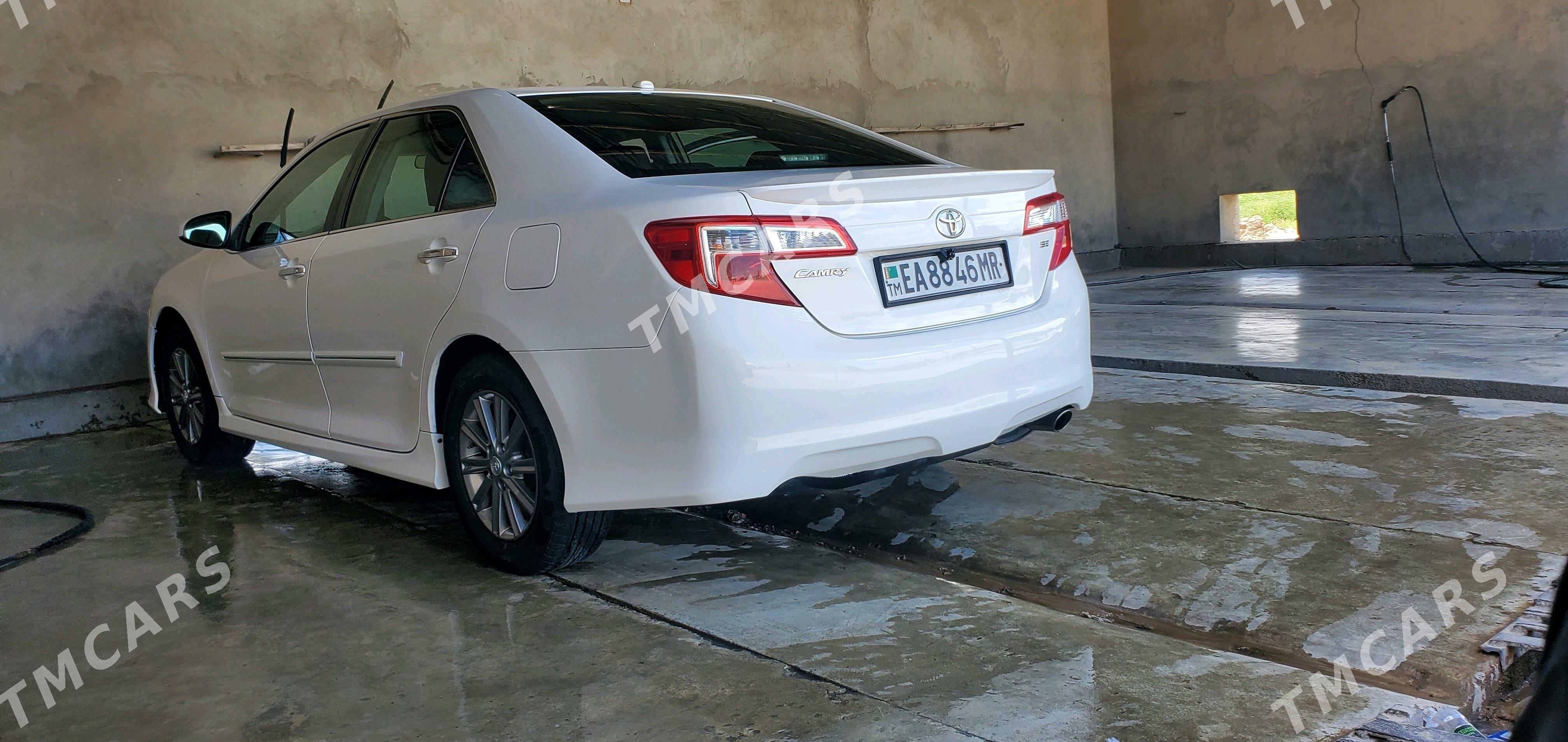 Toyota Camry 2013 - 220 000 TMT - Мары - img 3