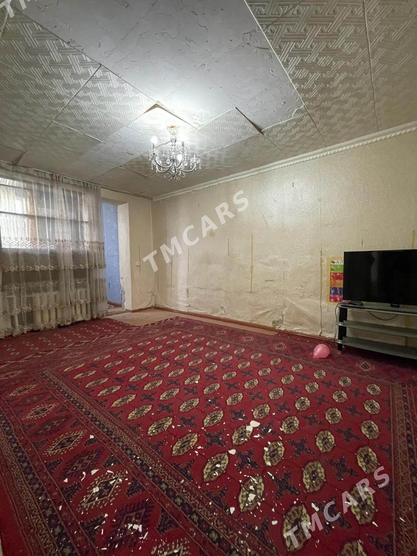 6 МКР 2 КОМ 1 ЭТАЖ СРОЧНО - 6 мкр - img 3