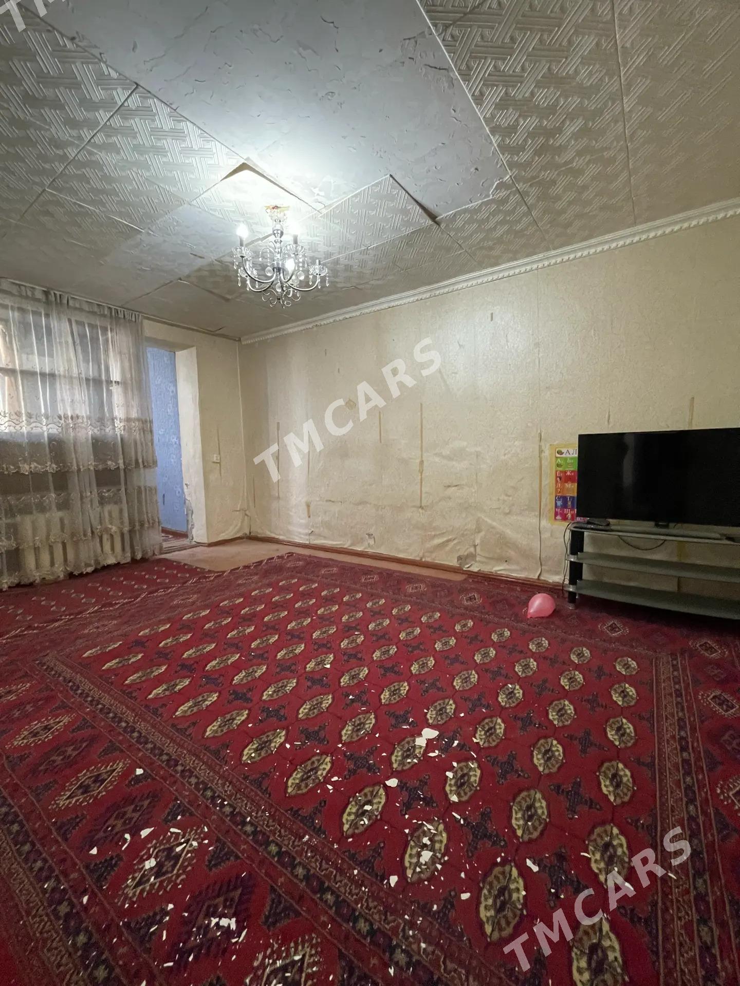 6 МКР 2 КОМ 1 ЭТАЖ СРОЧНО - 6 мкр - img 4