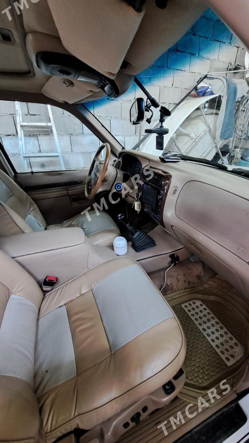 Ford Explorer 2000 - 120 000 TMT - Aşgabat - img 7