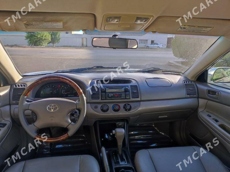 Toyota Camry 2004 - 195 000 TMT - Мары - img 8