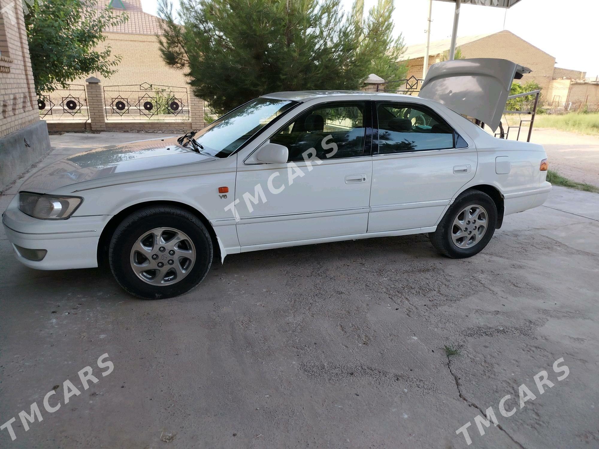 Toyota Camry 2001 - 122 000 TMT - Ходжамбаз - img 4