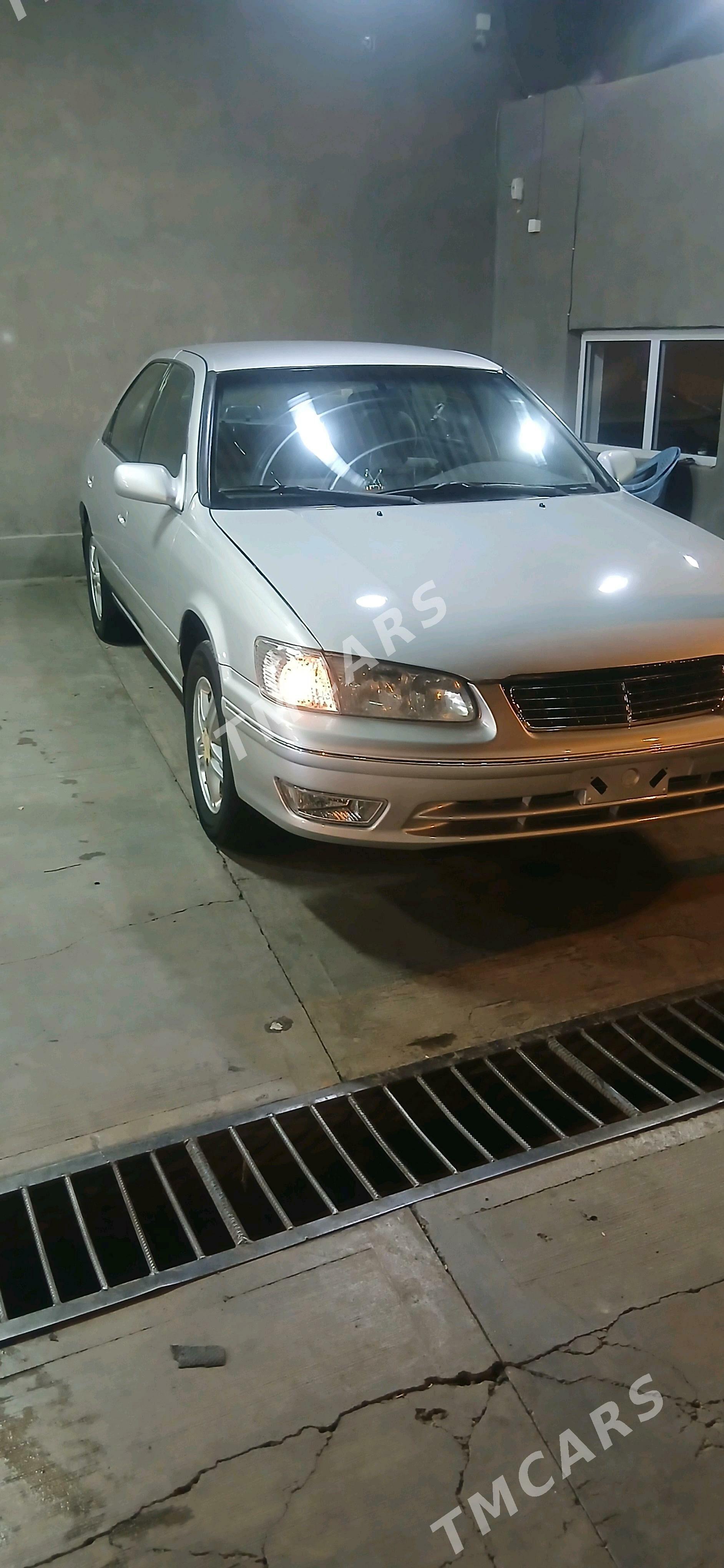 Toyota Camry 2001 - 130 000 TMT - Sarahs - img 3