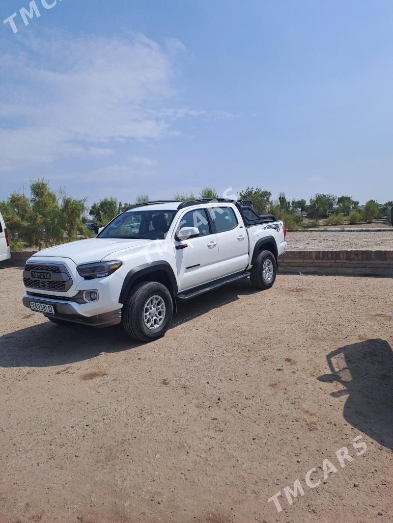 Toyota Tacoma 2022 - 480 000 TMT - Türkmenbaşy etr. - img 3