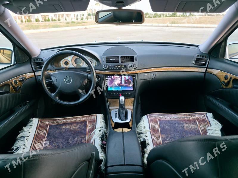 Mercedes-Benz E320 2005 - 300 000 TMT - Balkanabat - img 5