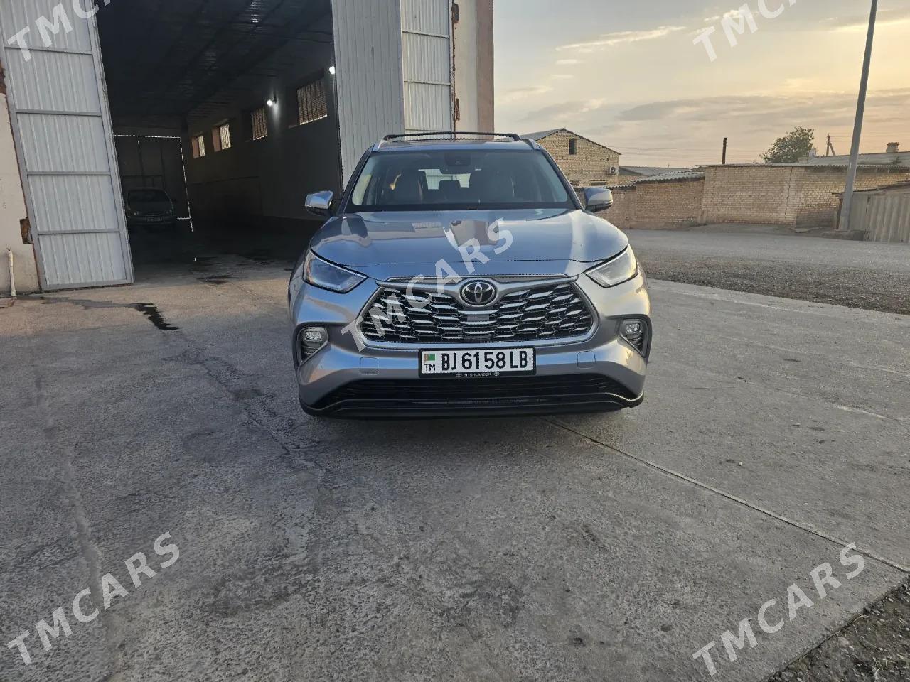 Toyota Highlander 2021 - 540 000 TMT - Туркменабат - img 2
