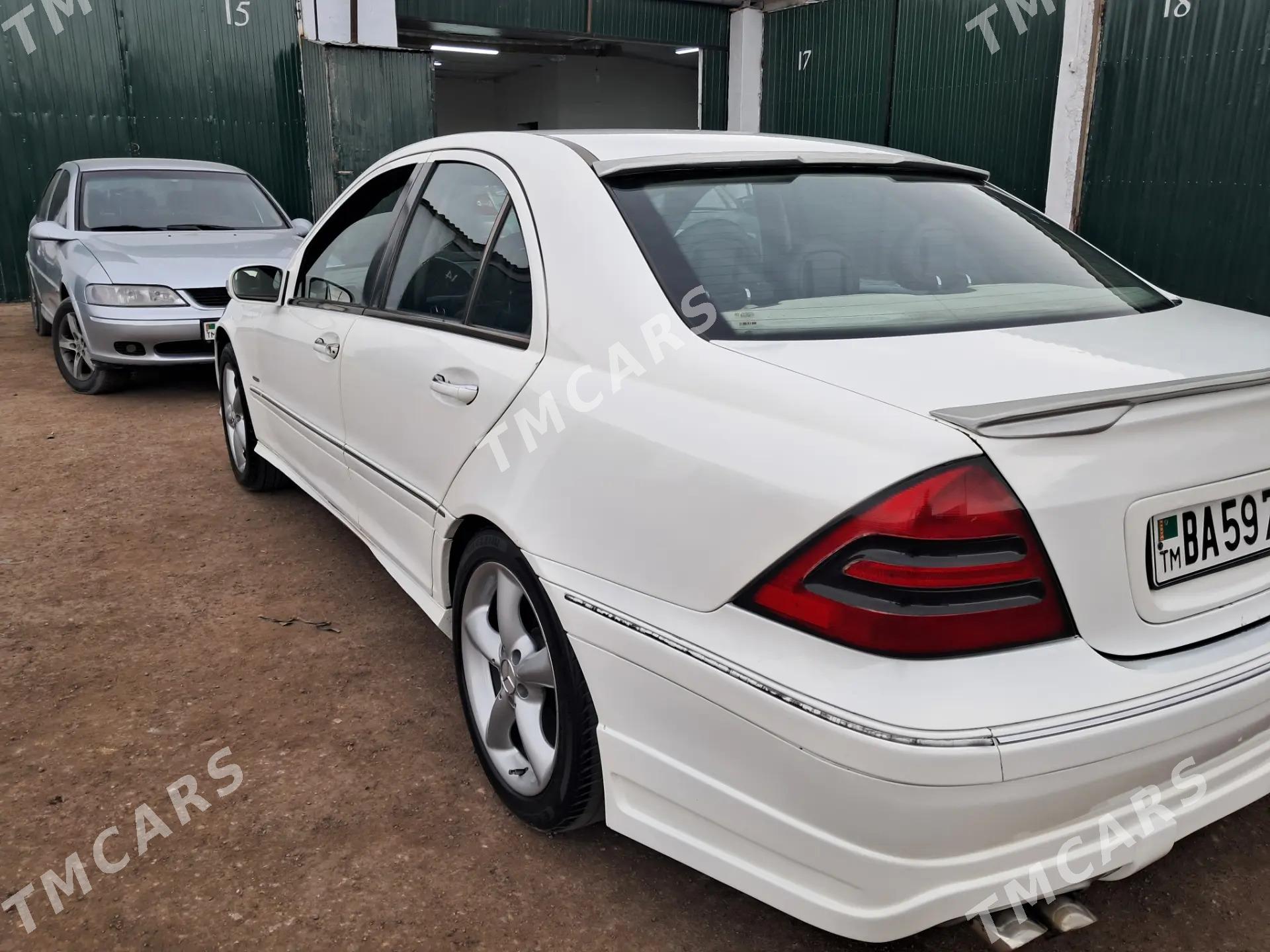 Mercedes-Benz C320 2002 - 90 000 TMT - Daşoguz - img 2