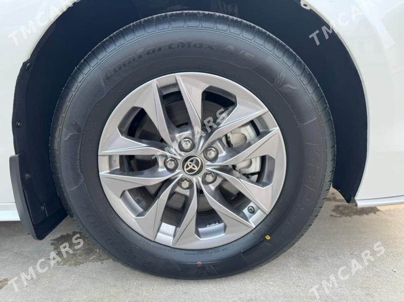 Toyota Sienna 2021 - 490 000 TMT - Балканабат - img 5