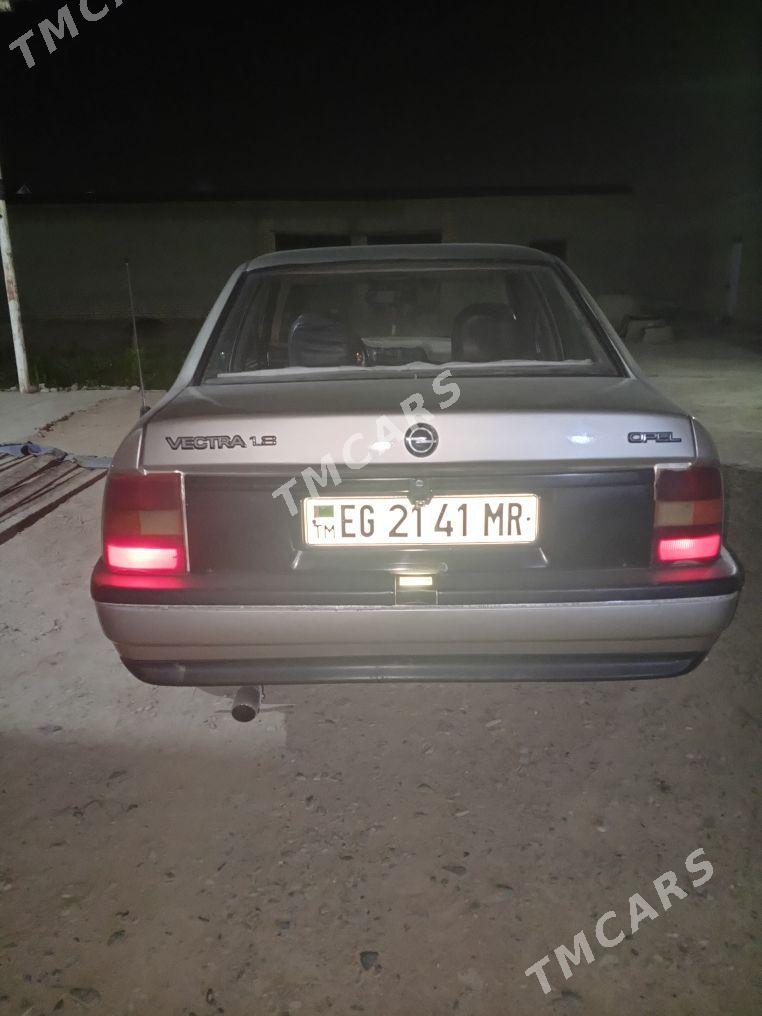 Opel Vectra 1991 - 27 000 TMT - Мары - img 4