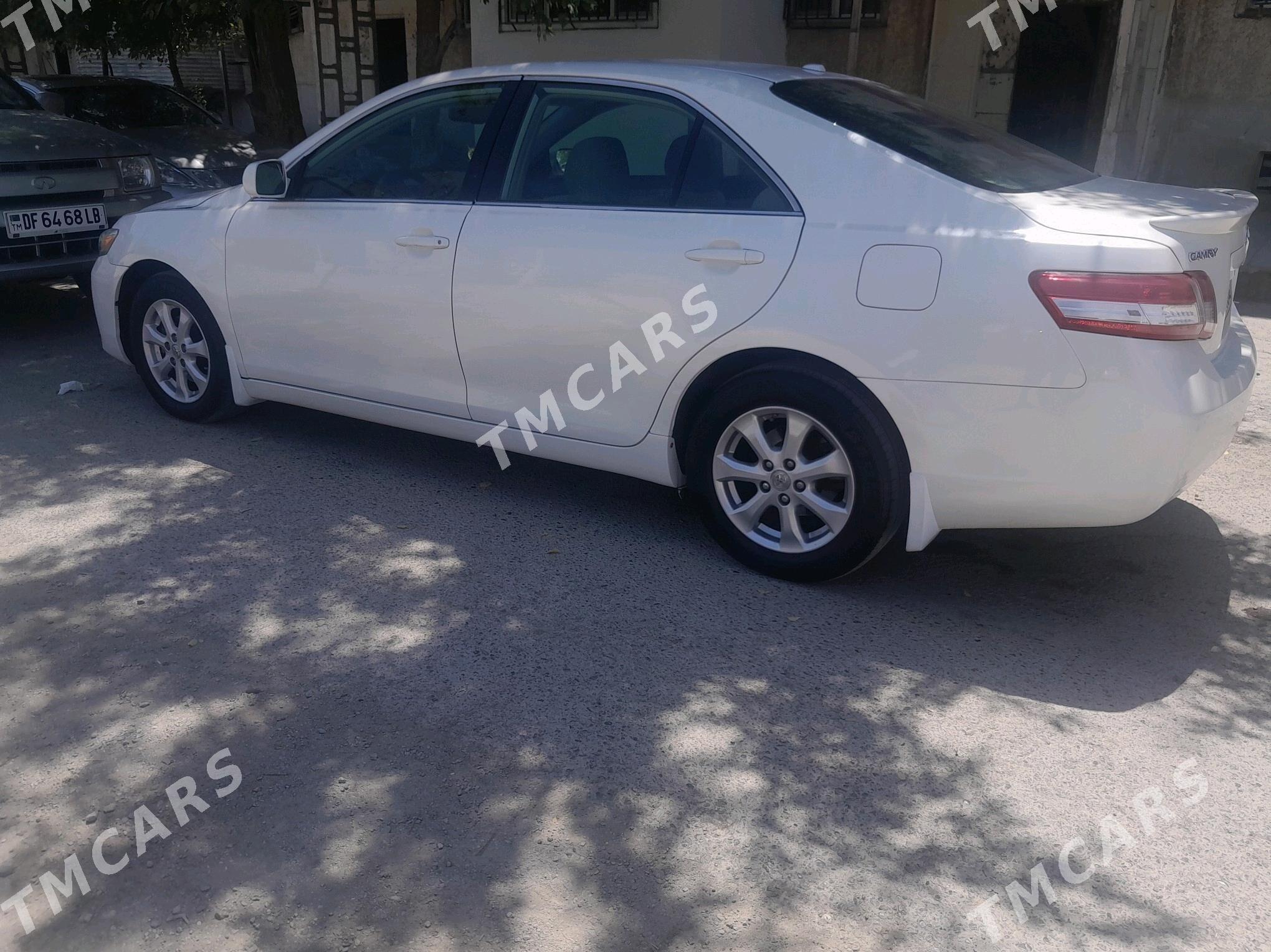 Toyota Camry 2011 - 176 000 TMT - Туркменабат - img 2