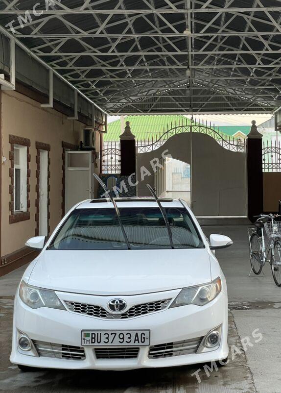 Toyota Camry 2014 - 240 000 TMT - Ашхабад - img 2
