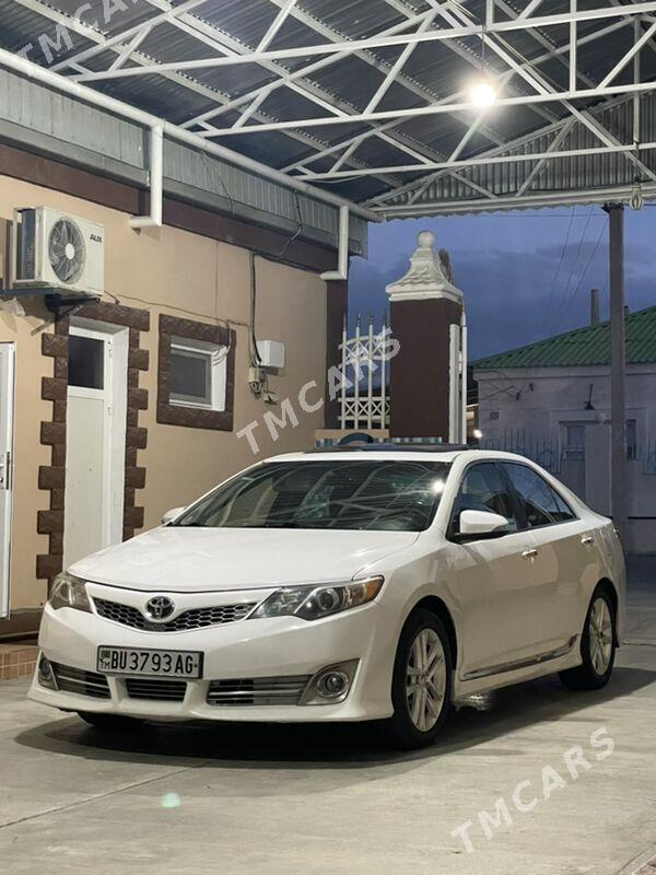 Toyota Camry 2014 - 240 000 TMT - Ашхабад - img 8