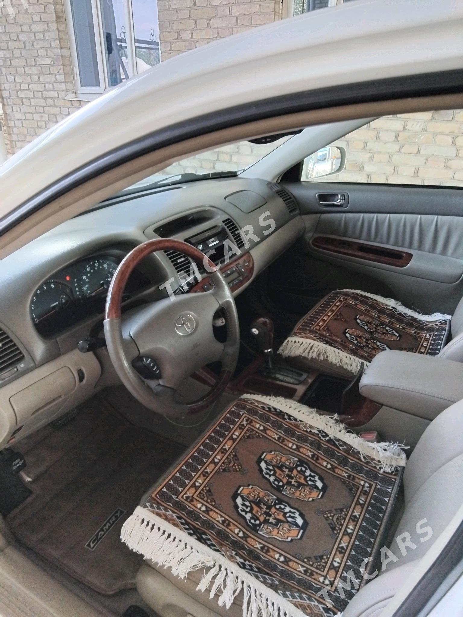 Toyota Camry 2003 - 190 000 TMT - Мары - img 3