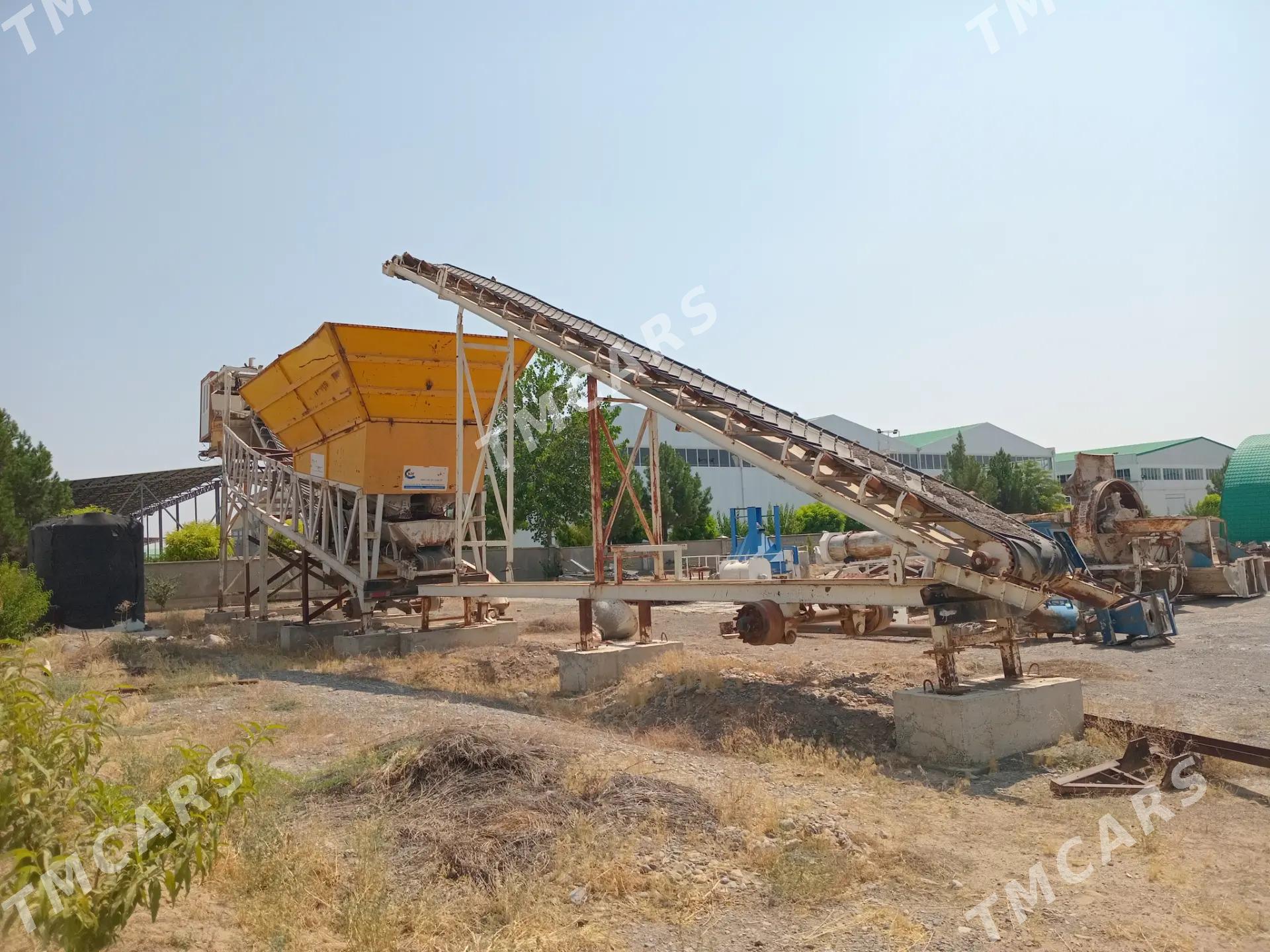 XCMG LW500F 2011 - 1 000 000 TMT - Мары - img 2