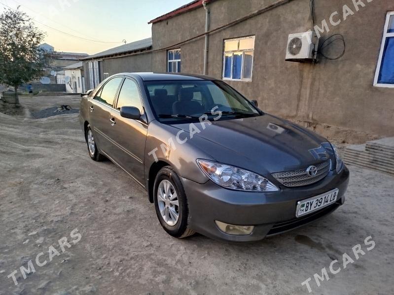 Toyota Camry 2003 - 200 000 TMT - Магданлы - img 4