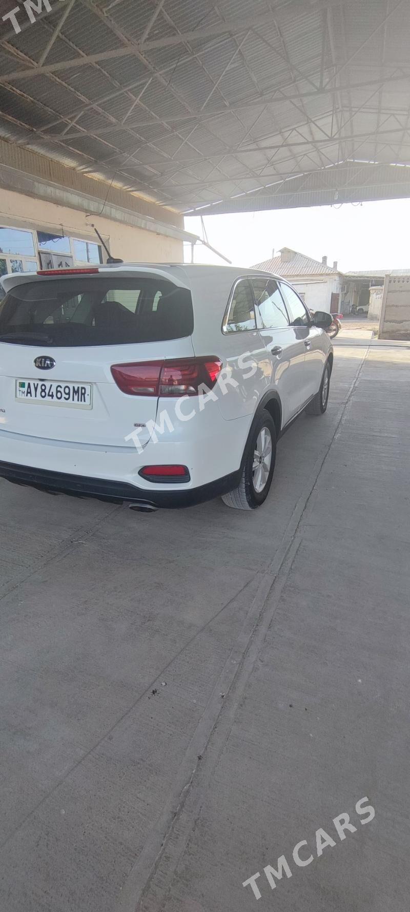 Kia Sorento 2019 - 265 000 TMT - Туркменгала - img 3