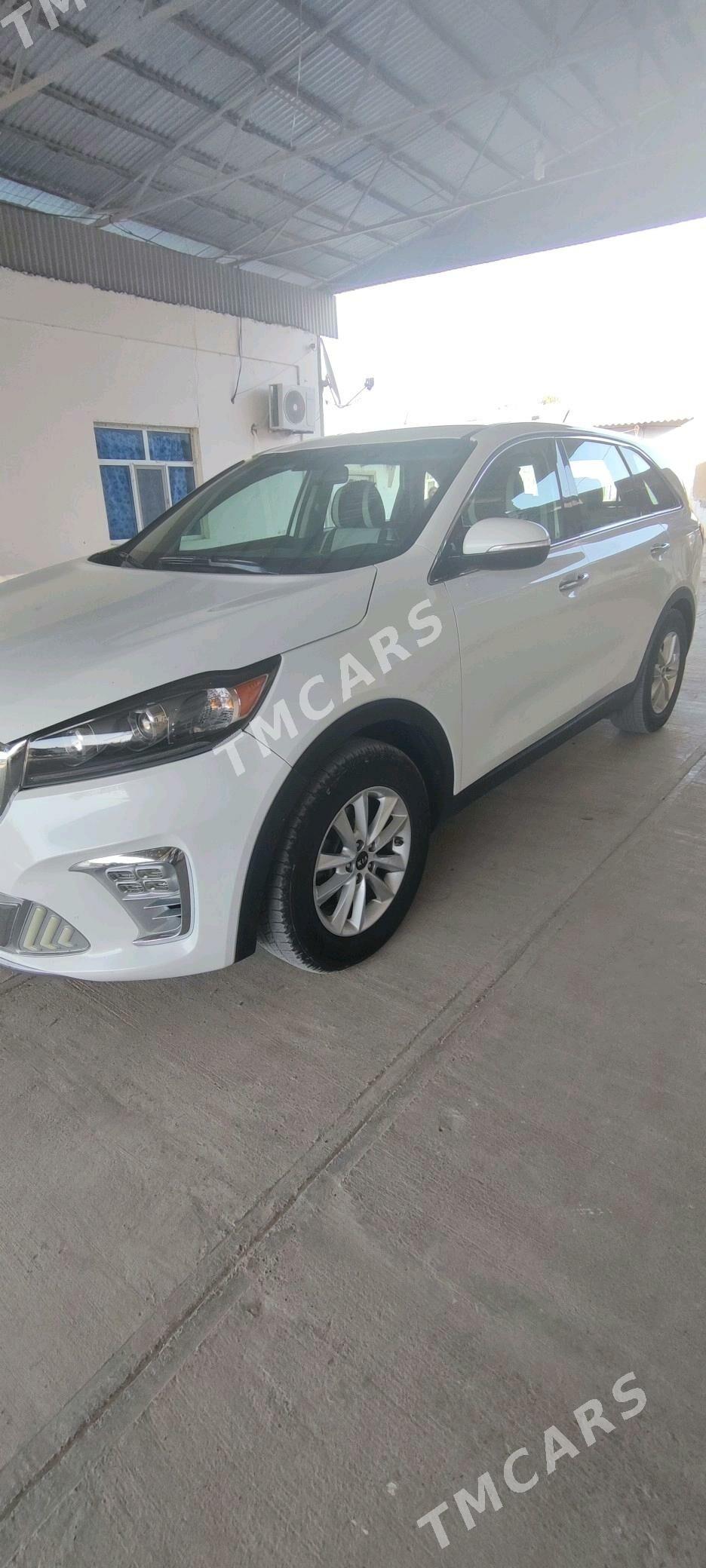 Kia Sorento 2019 - 265 000 TMT - Туркменгала - img 5