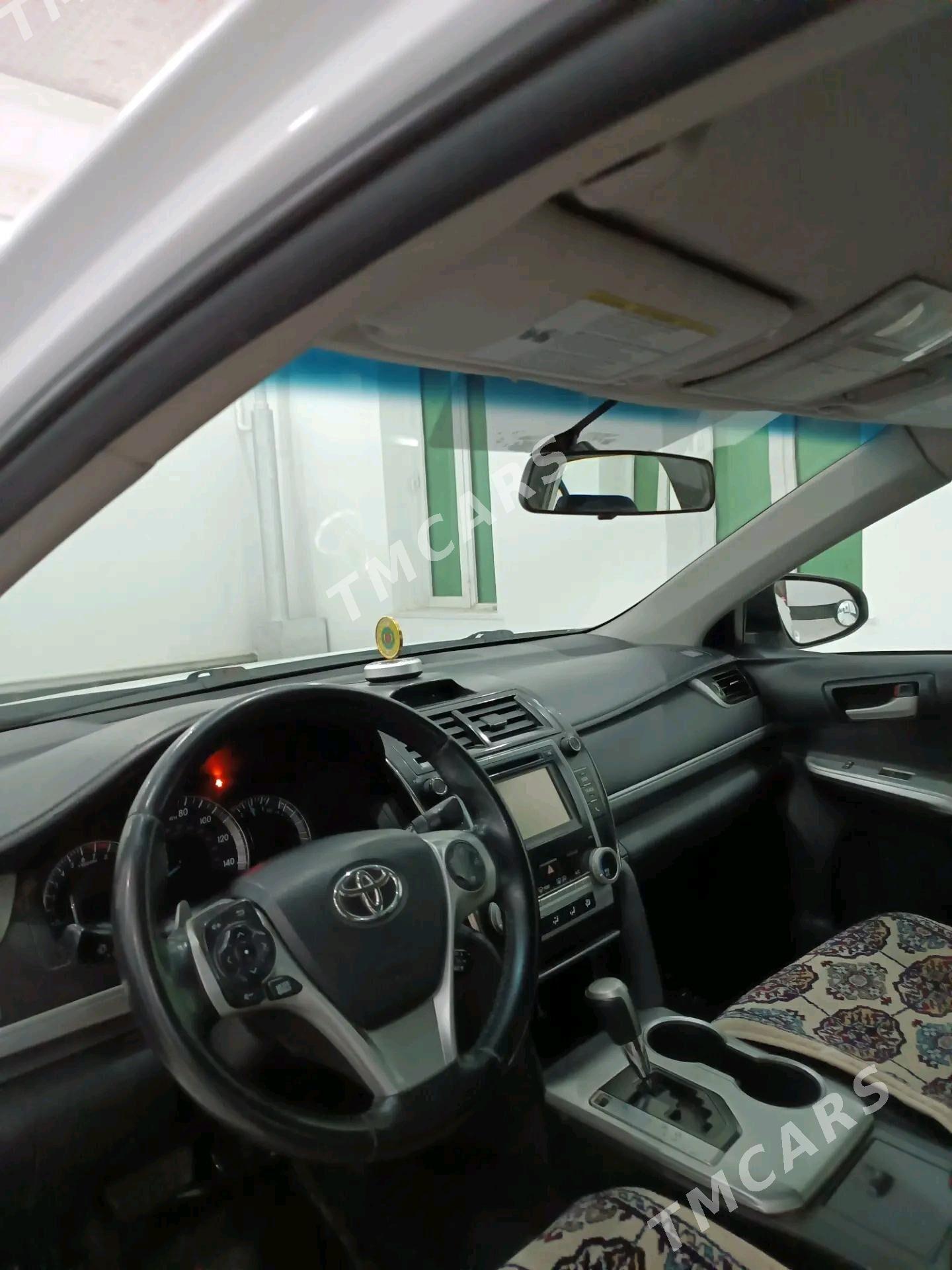Toyota Camry 2014 - 230 000 TMT - Farap - img 2