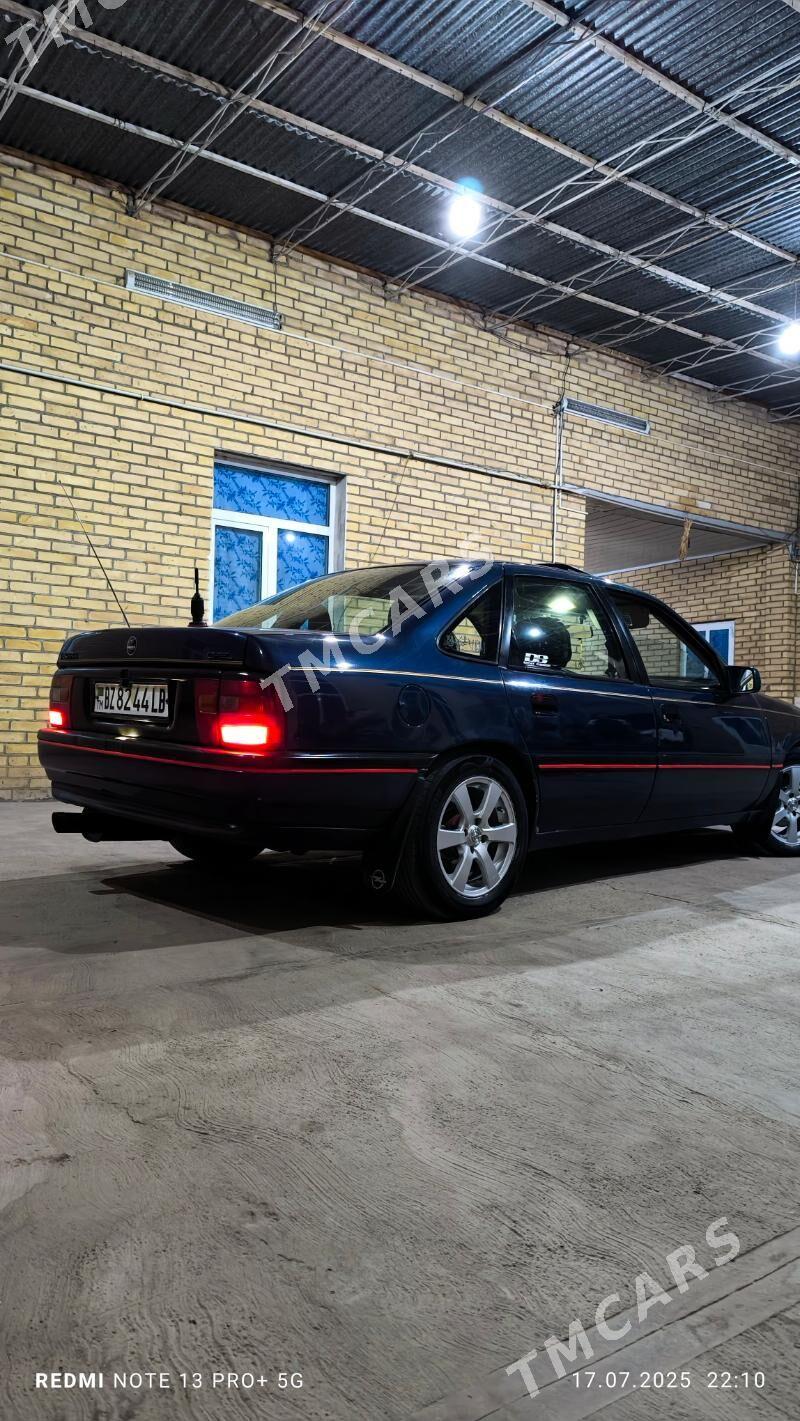 Opel Vectra 1992 - 50 000 TMT - Сакар - img 5