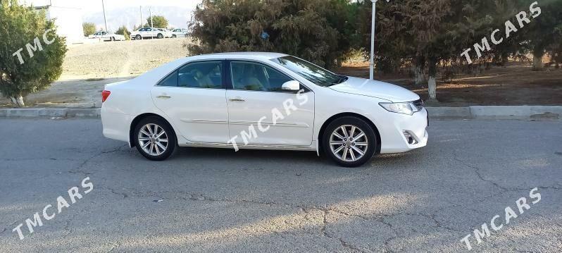 Toyota Camry 2012 - 190 000 TMT - Бахарден - img 3
