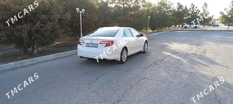 Toyota Camry 2012 - 190 000 TMT - Бахарден - img 7