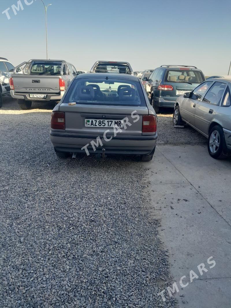 Opel Vectra 1991 - 21 000 TMT - Мары - img 2
