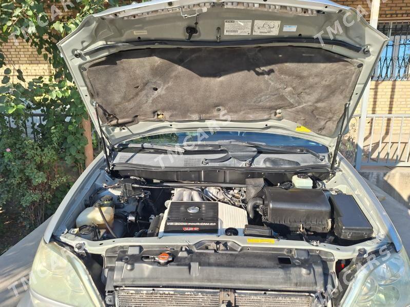 Lexus RX 300 2003 - 230 000 TMT - Дашогуз - img 8