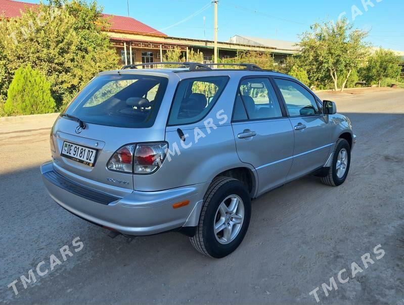 Lexus RX 300 2003 - 230 000 TMT - Дашогуз - img 7