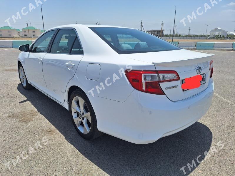 Toyota Camry 2013 - 195 000 TMT - 11 мкр - img 3