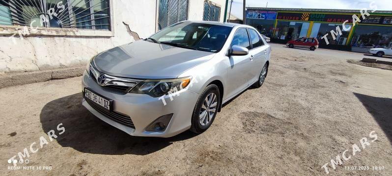 Toyota Camry 2012 - 200 000 TMT - Şabat etr. - img 7
