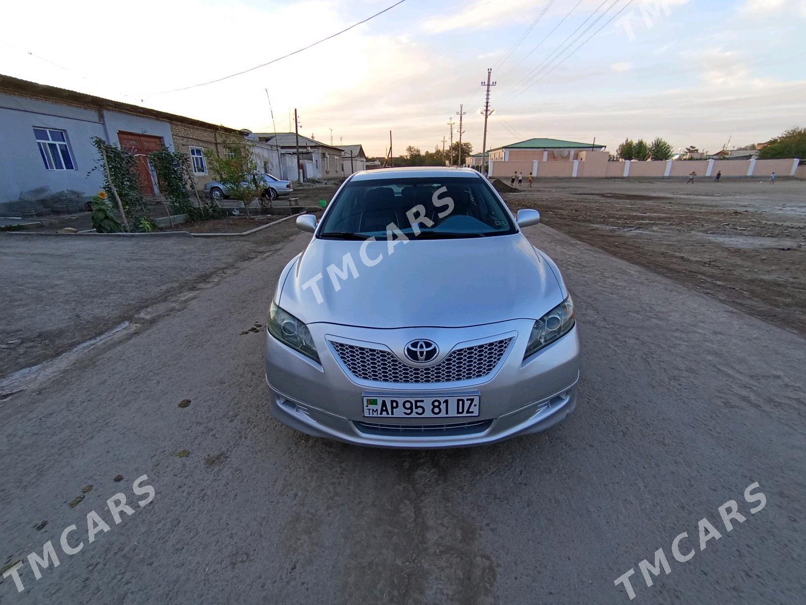 Toyota Camry 2009 - 180 000 TMT - Кёнеургенч - img 7