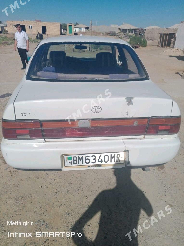 Toyota Corolla 1994 - 37 000 TMT - Baýramaly - img 3