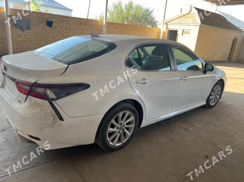 Toyota Camry 2021 - 250 000 TMT - Мары - img 5