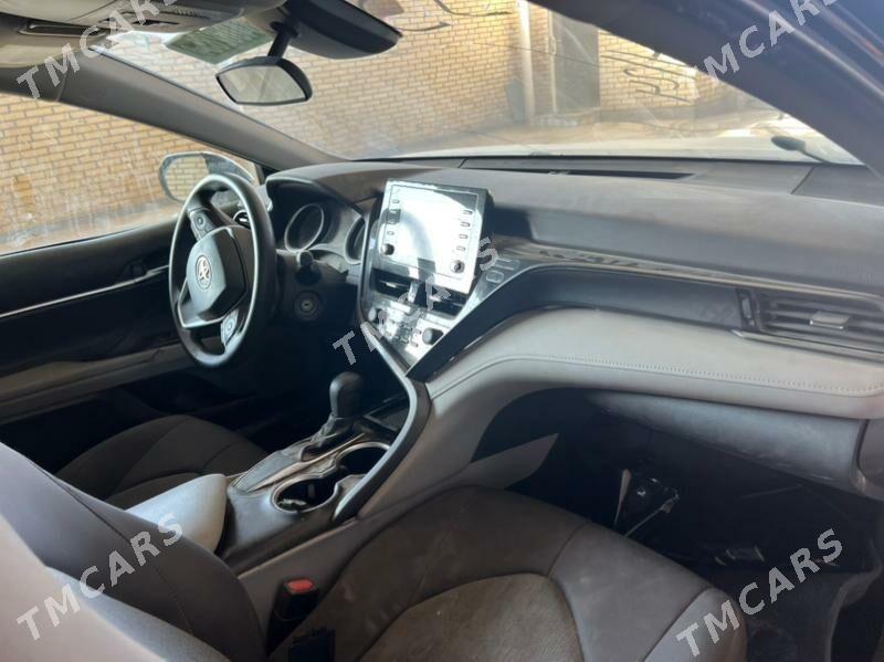 Toyota Camry 2021 - 250 000 TMT - Мары - img 4