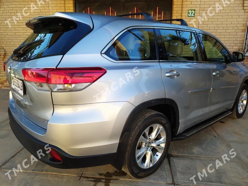 Toyota Highlander 2018 - 390 000 TMT - Фарап - img 3