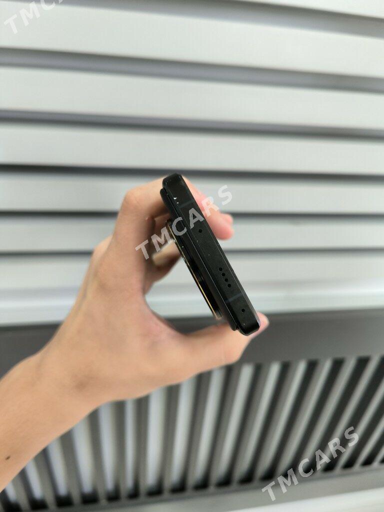 Xiaomi 13 Ultra - Mary - img 2