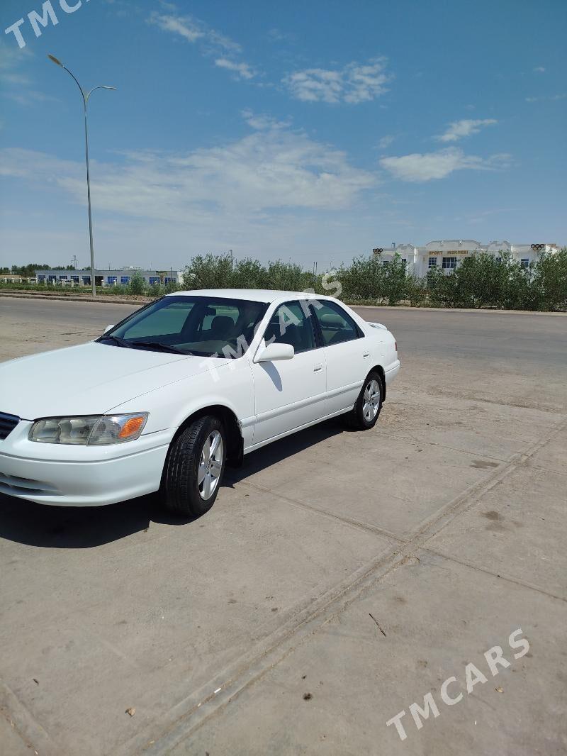 Toyota Camry 2000 - 138 000 TMT - Boldumsaz - img 2