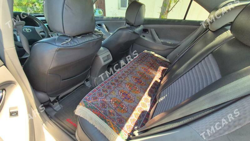 Toyota Camry 2011 - 200 000 TMT - Туркменбаши - img 3