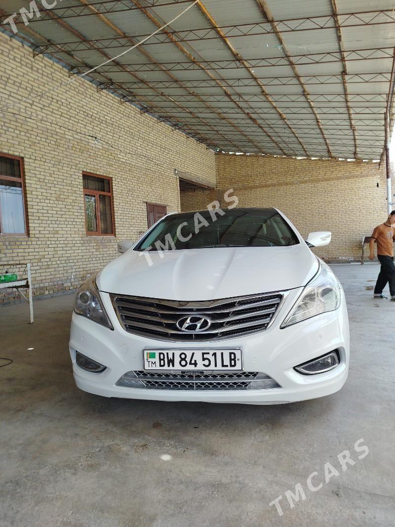 Hyundai Azera 2012 - 150 000 TMT - Туркменабат - img 4
