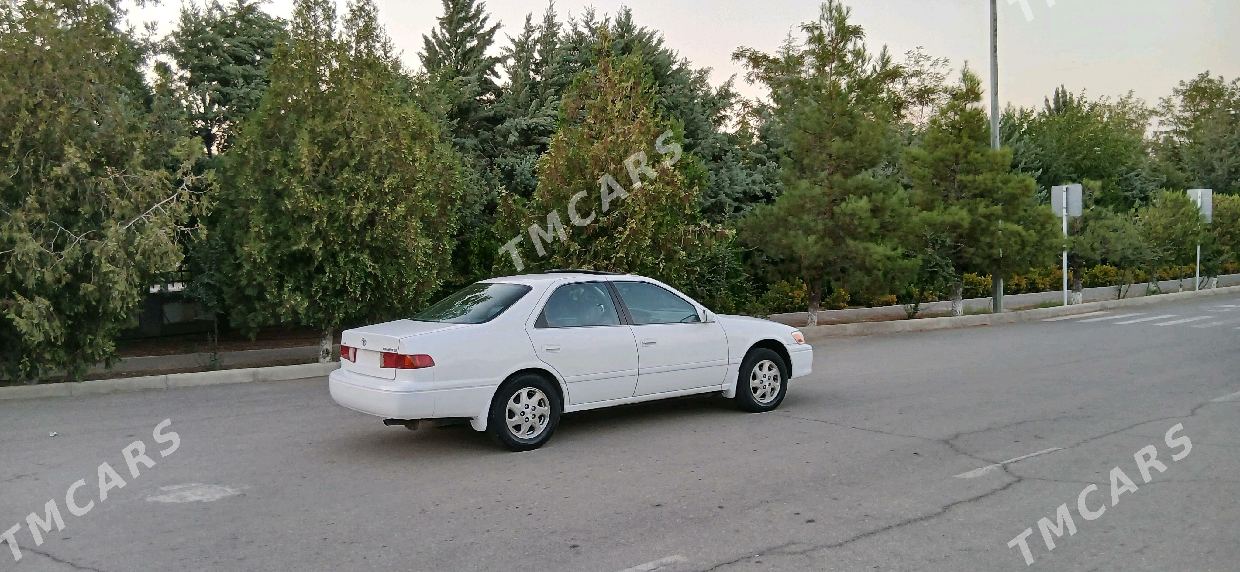 Toyota Camry 2000 - 157 000 TMT - Bäherden - img 10
