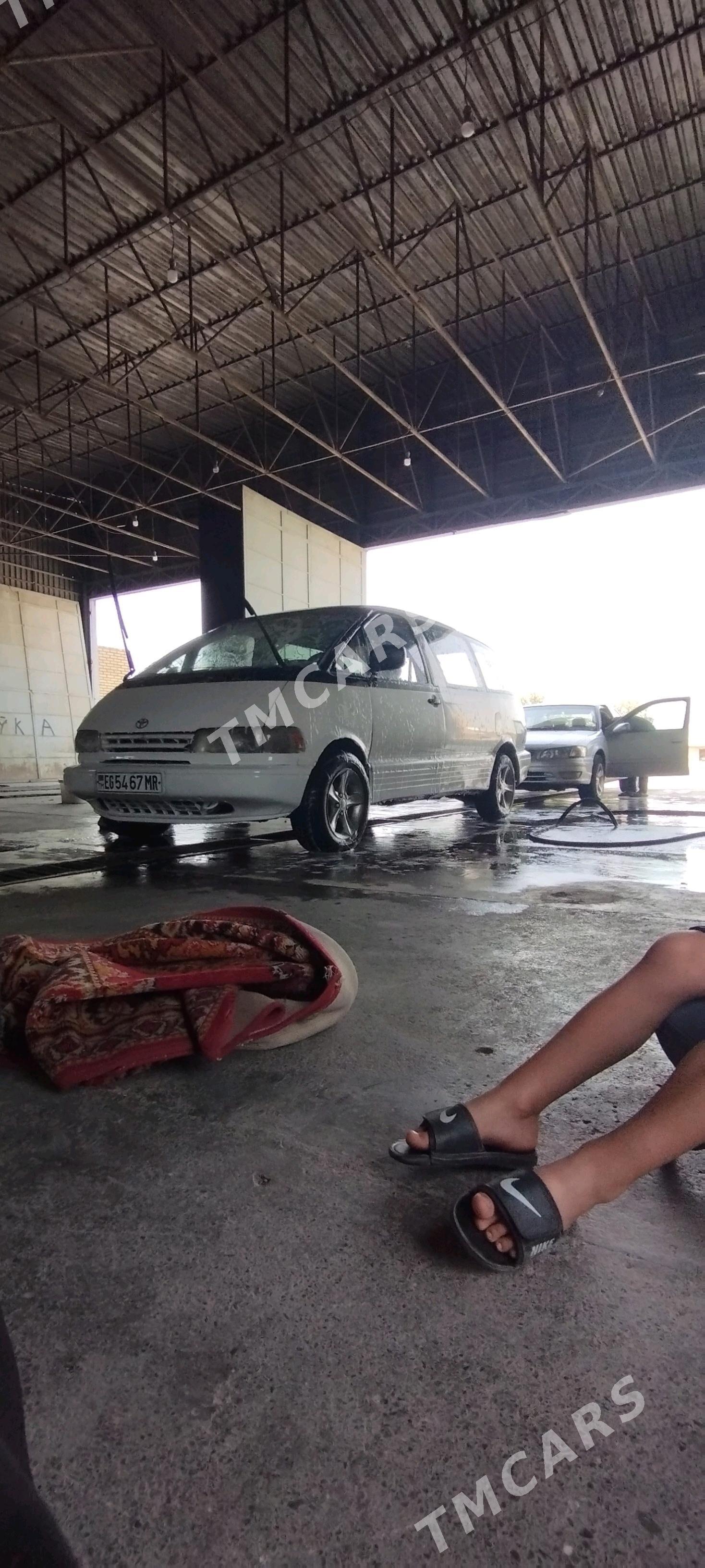 Toyota Previa 1991 - 40 000 TMT - Мары - img 2