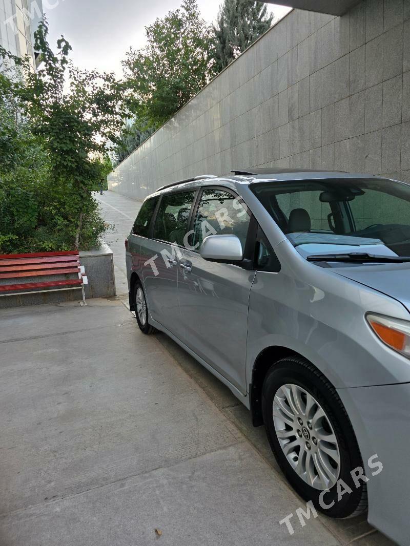 Toyota Sienna 2020 - 430 000 TMT - Анев - img 6